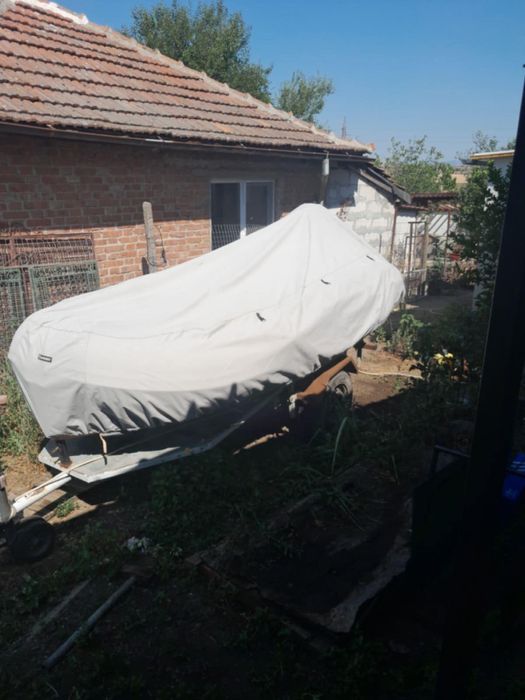 Лодка ProMarine с двигател Suzuki