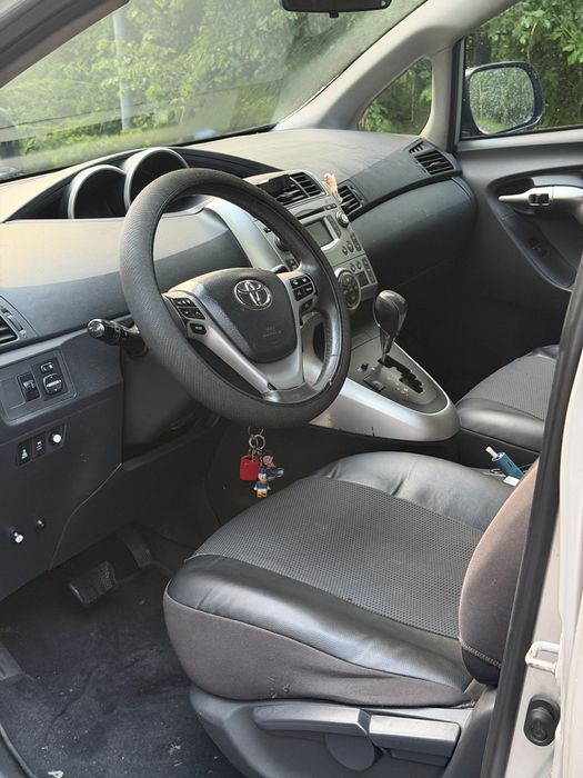 Toyota corolla verso