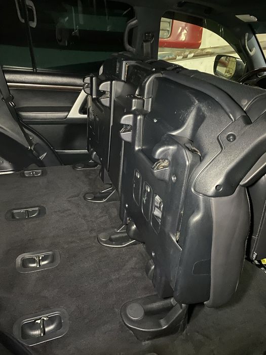 Проффесиональная химчистка авто