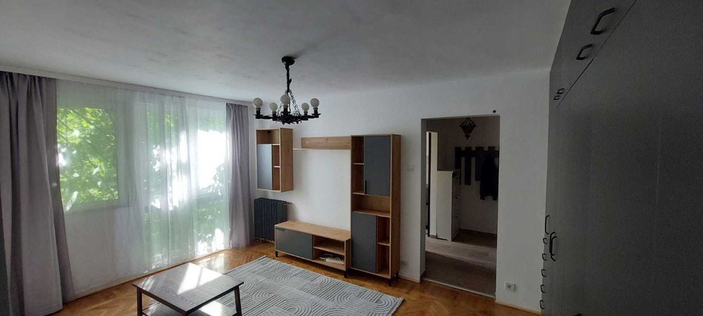 apartament 2 camere de inchiriat