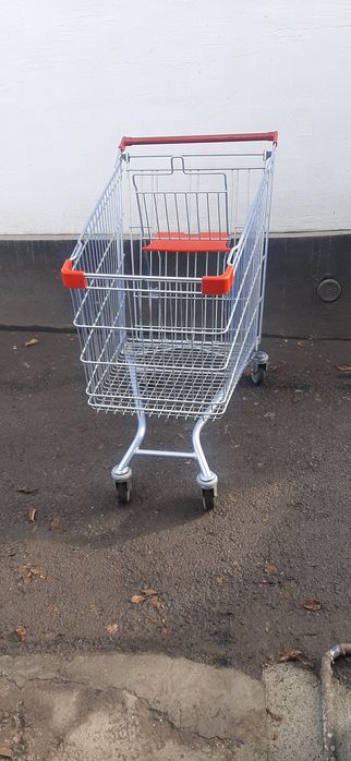 Продам игрушку детскую