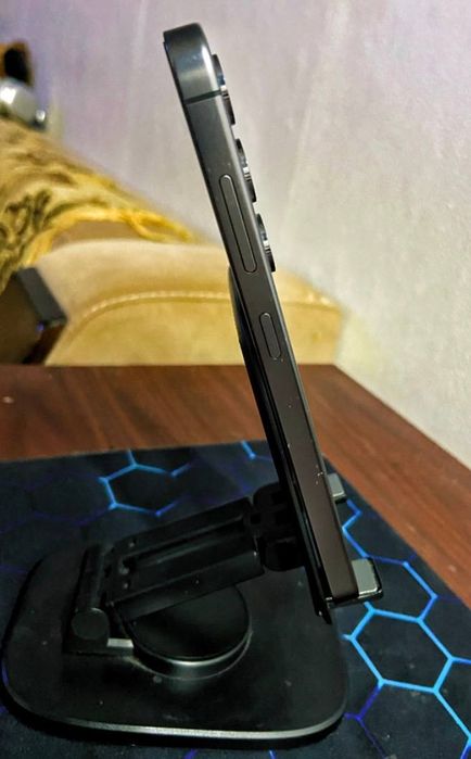 Срочно продам Самсунг с24