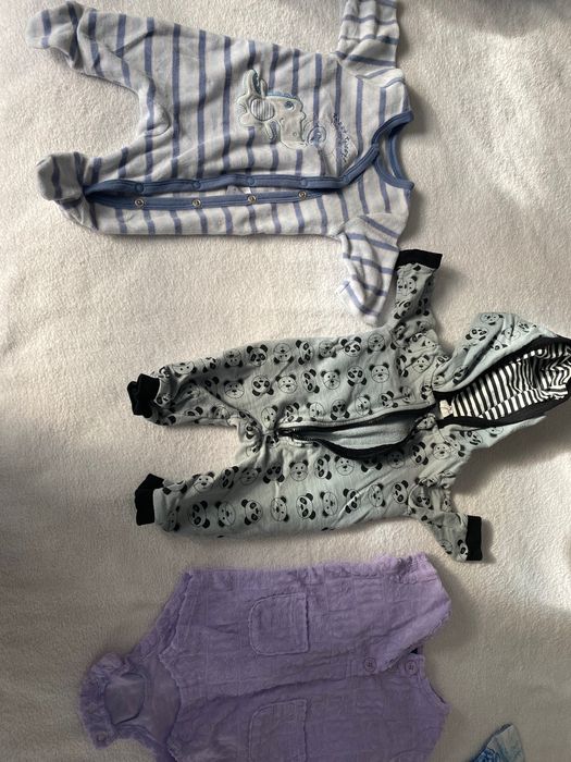 Lot hăinuțe 0-3 luni