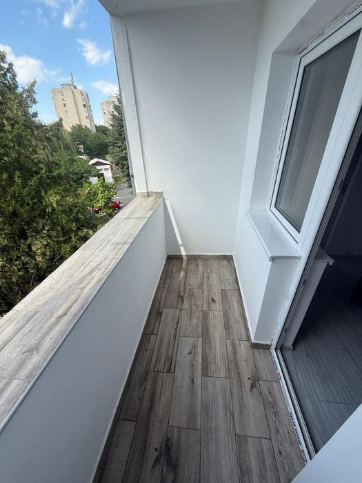 Ofer spre închiriere Apartament 3 Camere zona Spitalului Nou