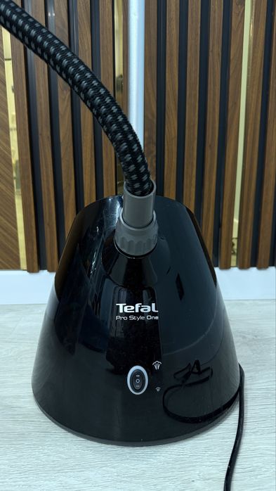 Отпариватель Tefal Pro Style One черный