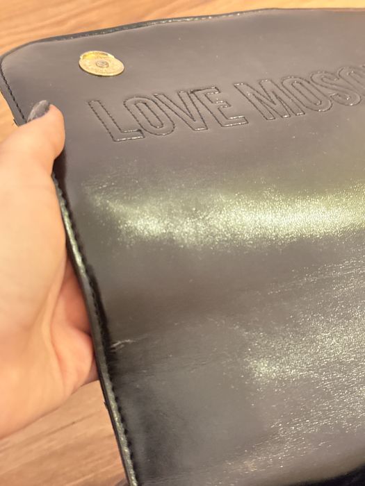 Чанта Love Moschino // черна чанта // чанта за рамо