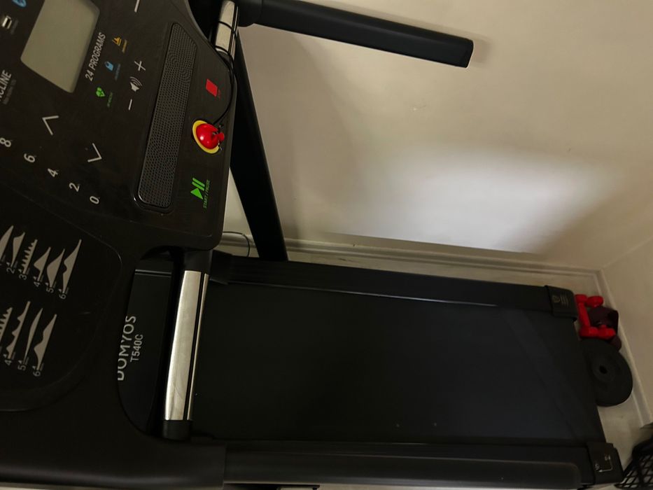 Бягаща пътека електрическа мощна