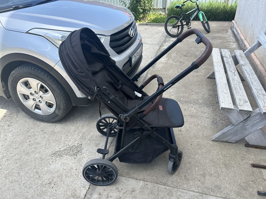 Продам коляску 12000