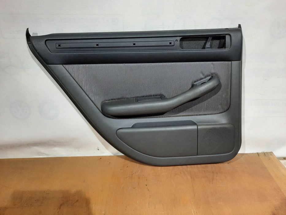 Обшивки дверей Ауди А6 С5