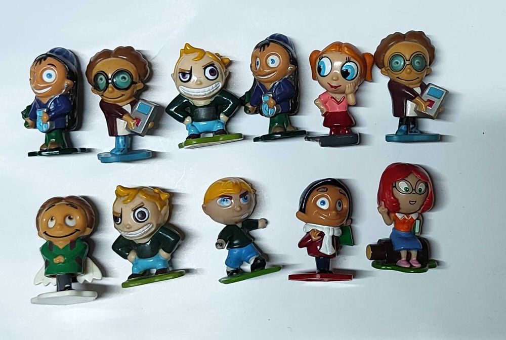 Киндер игрушки 90 х годов