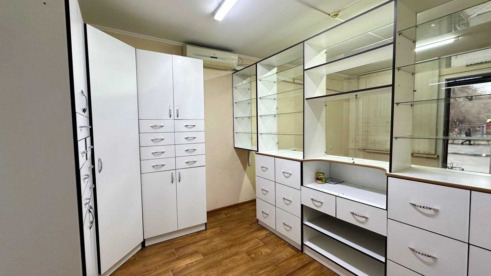 Продам коммерцию во 2 Мкр Данил Империя