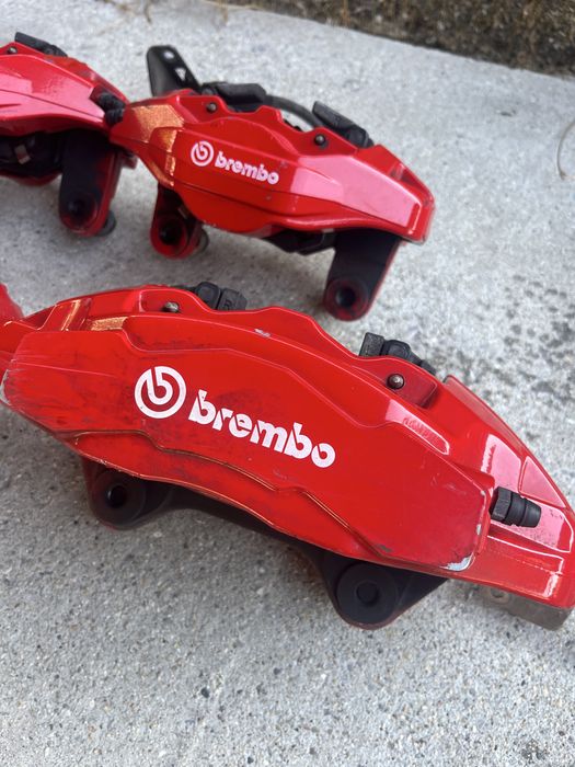 Комплект спирачни апарати за Киа Стингър, предни 4, задни 2 бутални.