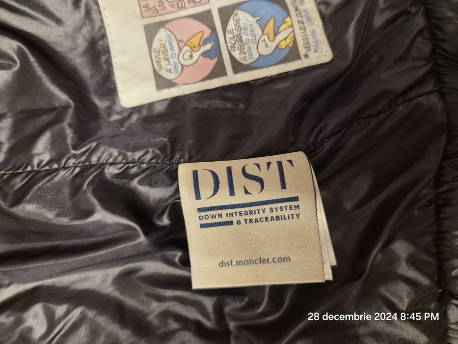 Geaca Moncler mărimea 36
