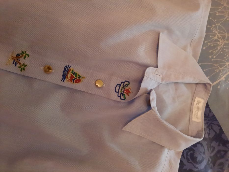 Cămașă noua de dama cu model austriac mărimea 42