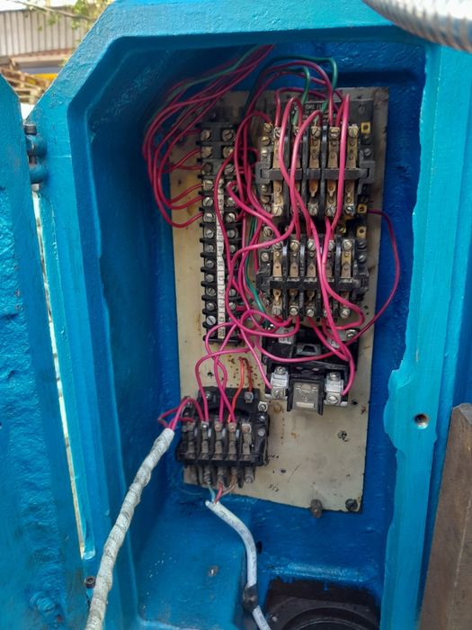 Продам сверлильный станок