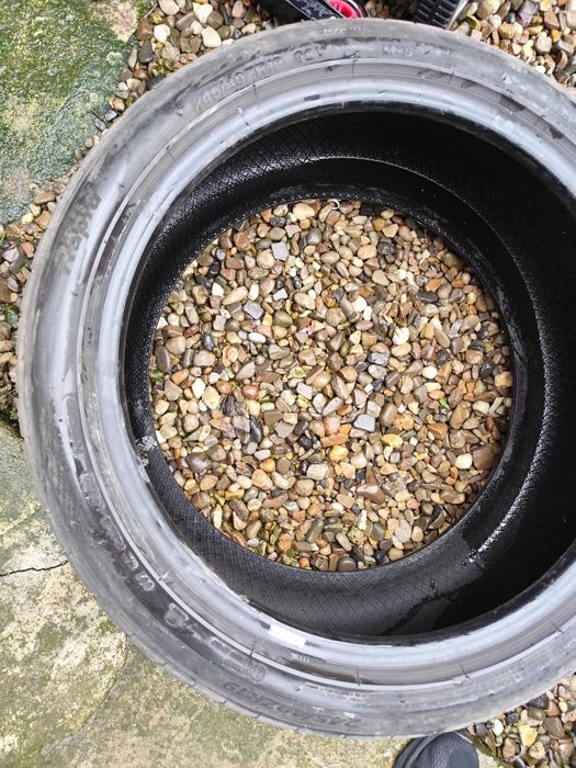 Летни гуми 275 35 19 на 245 40 19 спорт пакет