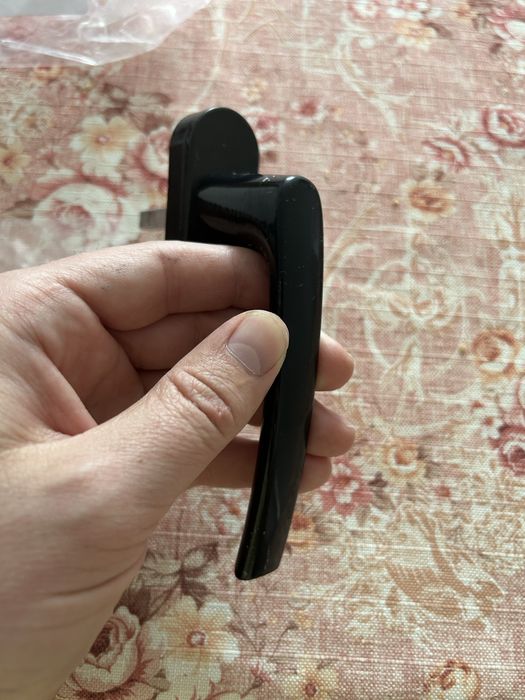 Дръжка за пвц дограма