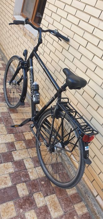 Продаётся велосипед GIANT tourer 1.0