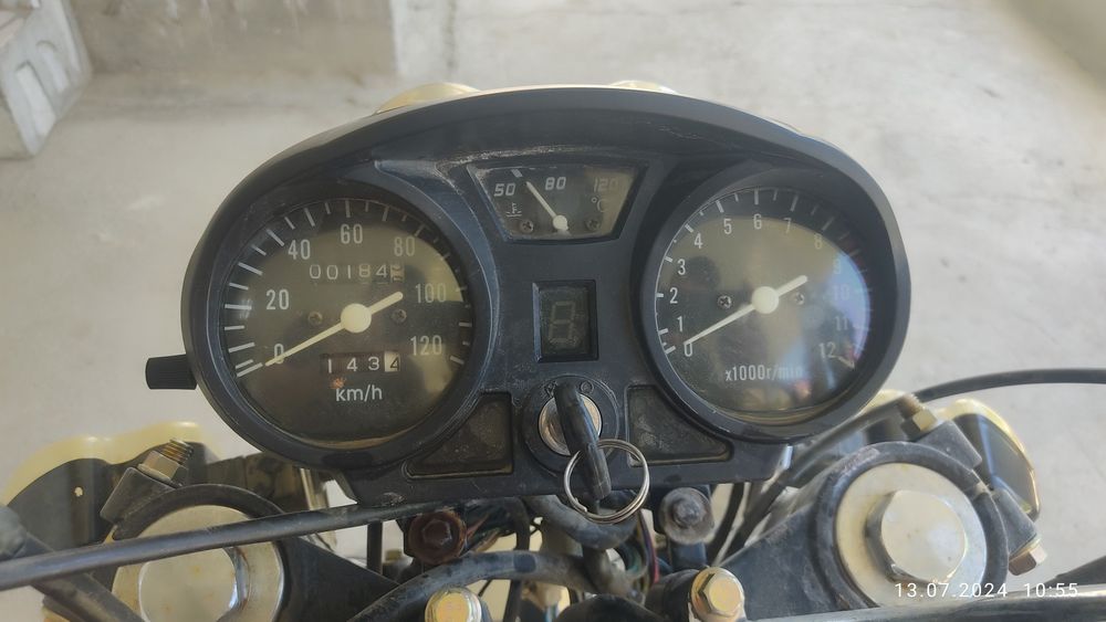 Продается мотоцикл муравей с двигателем бензиновый