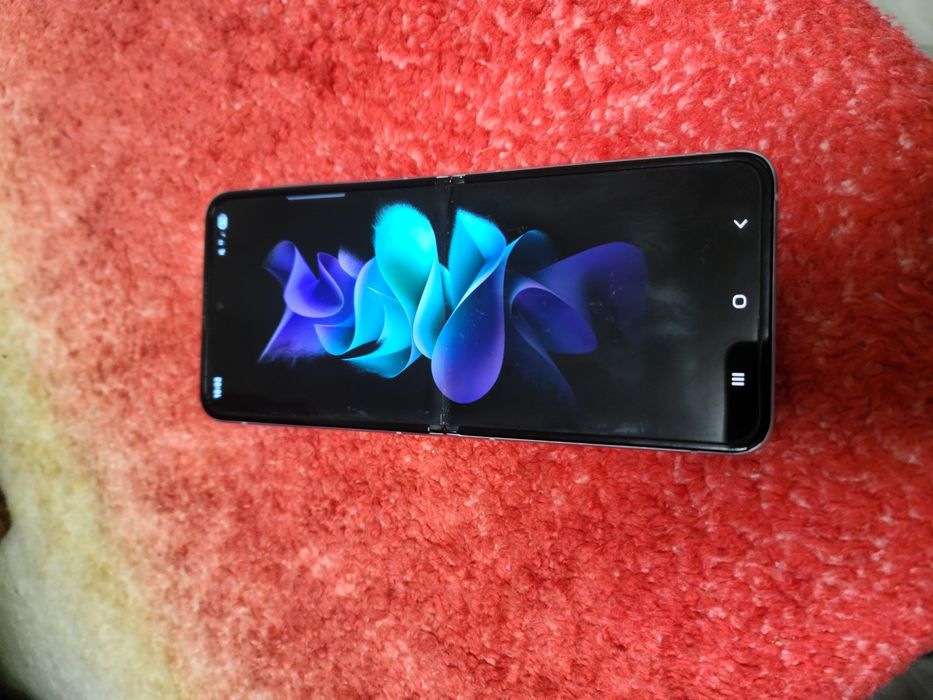 Samsung Flip 3  ! Schimb cu samsung
