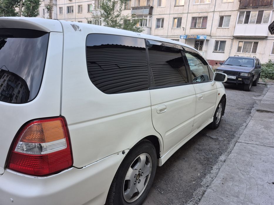 Хонда одиссей 2000год
