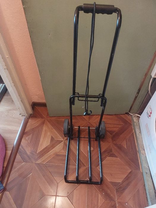Cărucior pentru bagaje