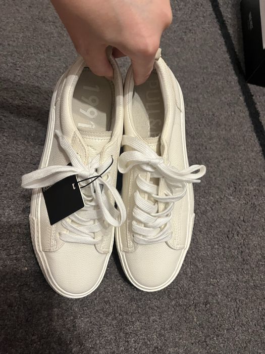 Adidasi dama Pull&bear