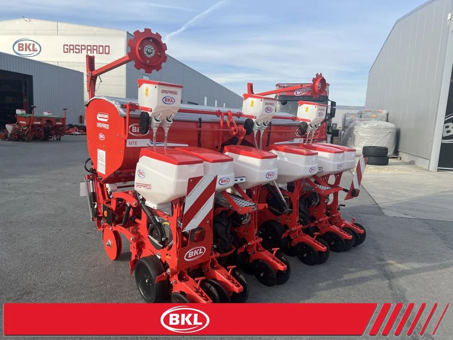 Gaspardo MTE R 300 6R Bazin central 1200L, element MTR 150kg/sectie