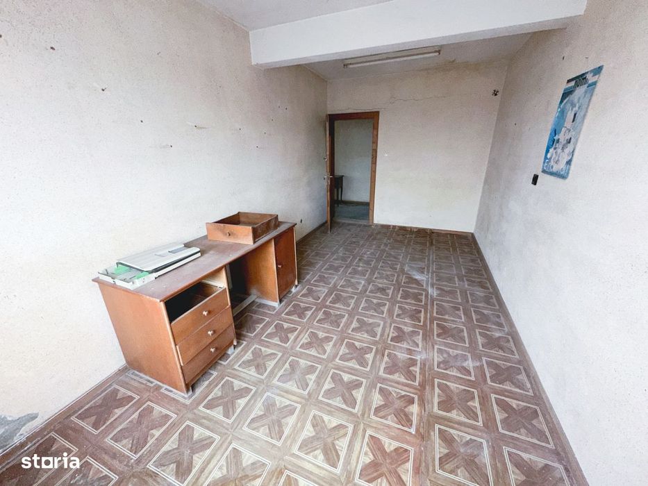 Fabrică DE VÂNZARE în Târnăveni