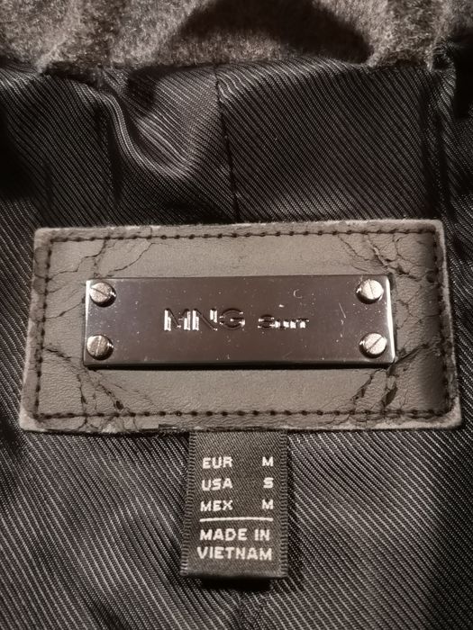 Palton Mango gri lână 62%, model drept, două rânduri nasturi, mărime M