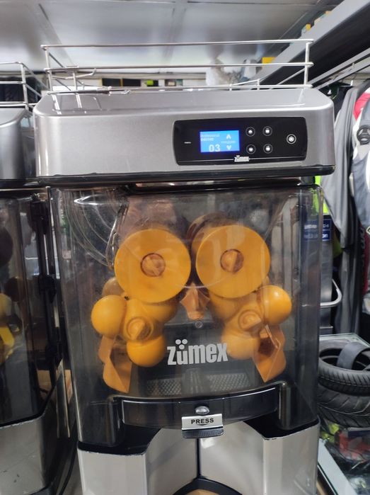 Фреш машина ZUMEX Versatile Pro