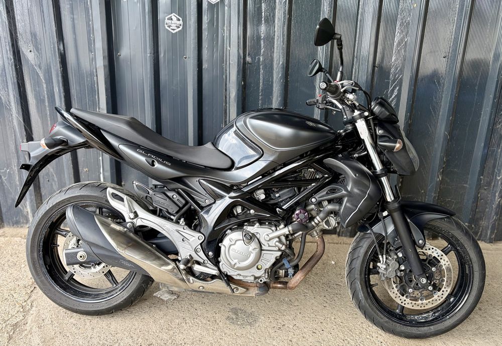 Suzuki Gladius 650 ABS 2015 (MotoBuz) -posibilitate A2- RATE FIXE-GARANTIE