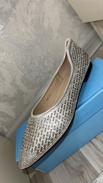 Продаются женские туфли, балетки