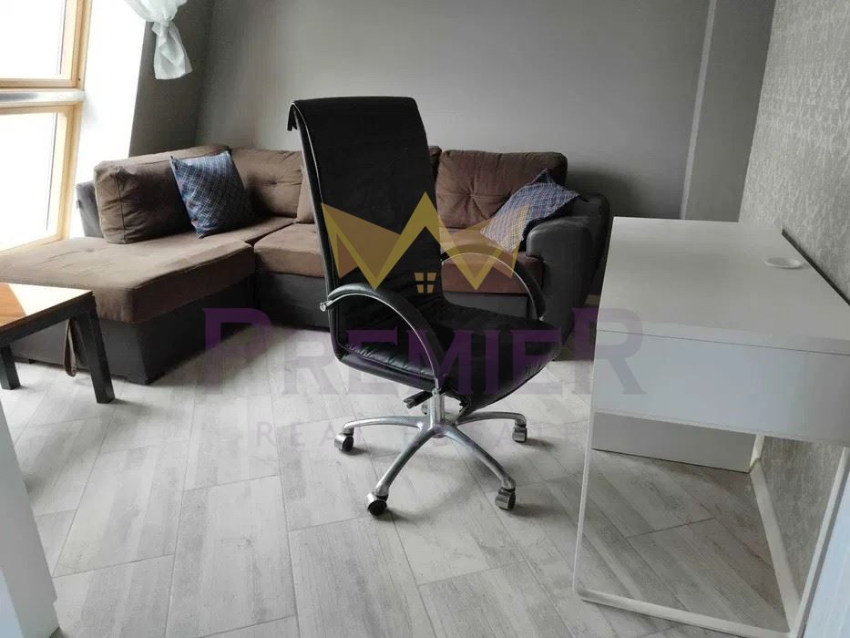 Дава се под наем Четиристаен апартамент в Варна, Чайка - 140 кв.м за 900 € - Снимка #3