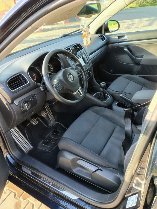 Volkswagen Golf VI style 2012, 140cp