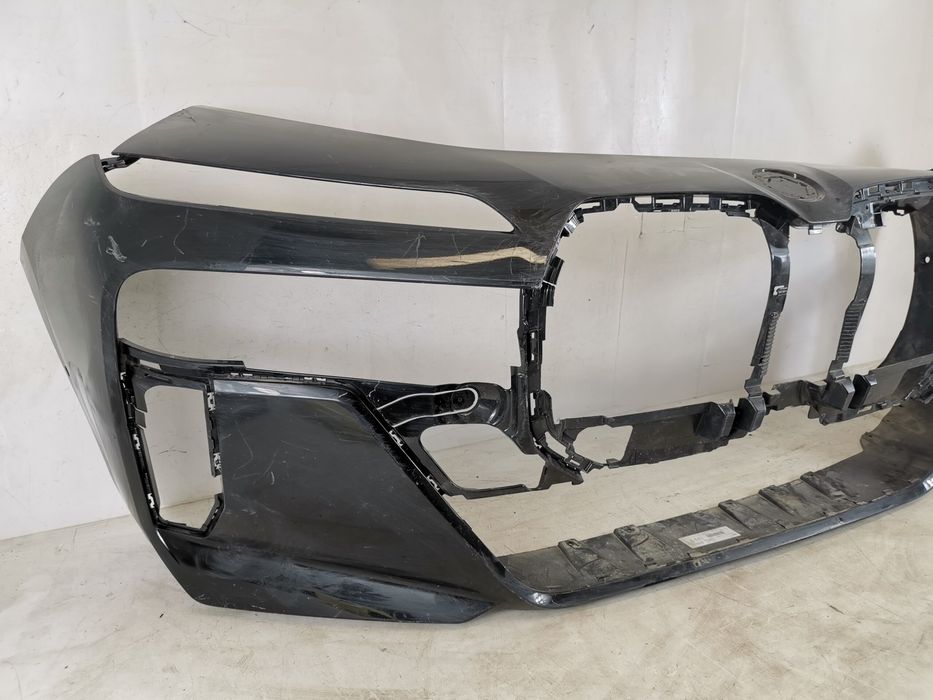 Предна броня БМВ Серия 7, I7 G70 М / BMW Seria 7, I7 G70 M Оригинална,