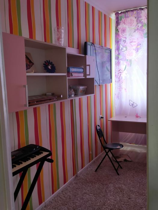 Продам дом 6х-комнатную