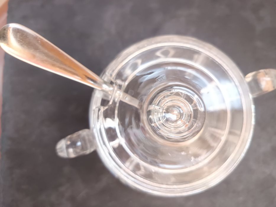 Кристална купа за плодове и кристална захарница