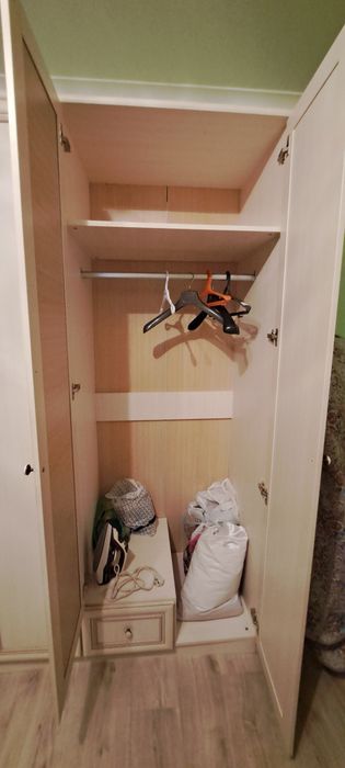 Продам шкаф. В хорошем состоянии