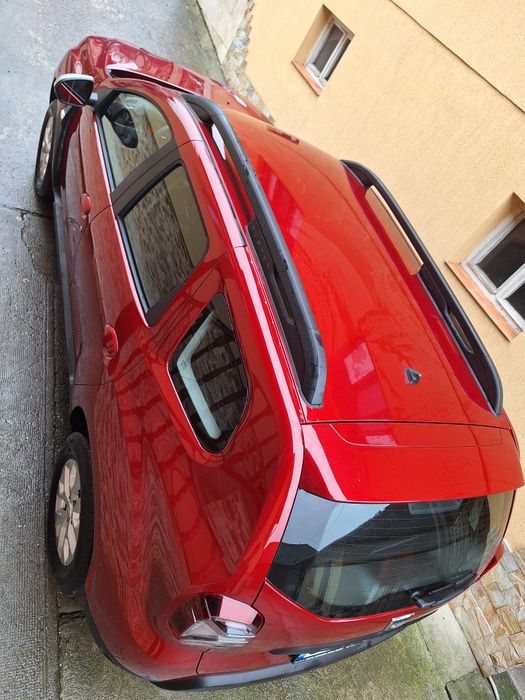 Dacia Duster PRESTIGE 2023 - 1.5 Diesel - 4.464 km (Ca NOUĂ)-Garanți