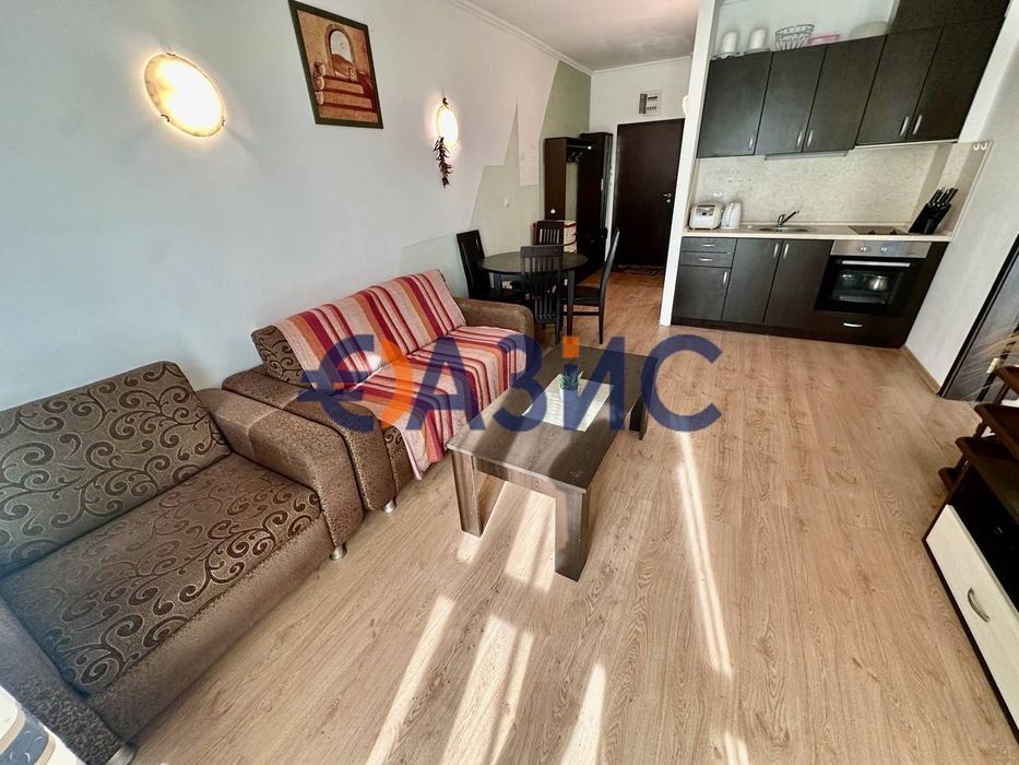 Продава се Двустаен апартамент в к.к. Слънчев бряг - 85 кв.м за 988 €/кв.м - Снимка #1