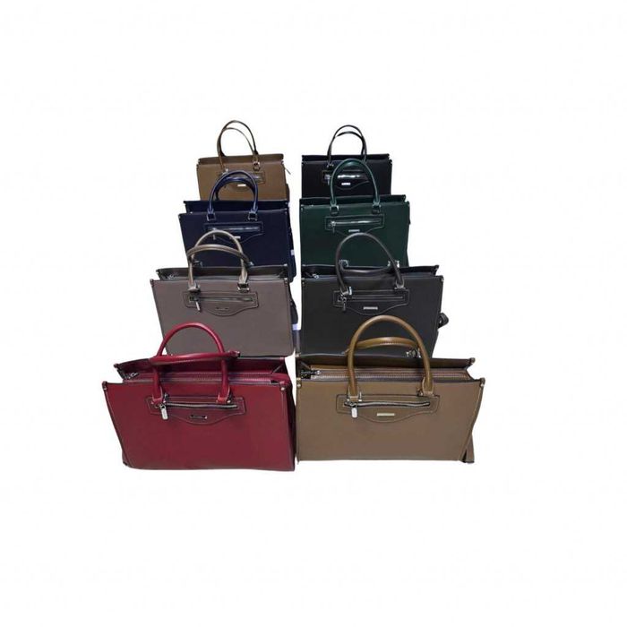 Класическа дамска чанта