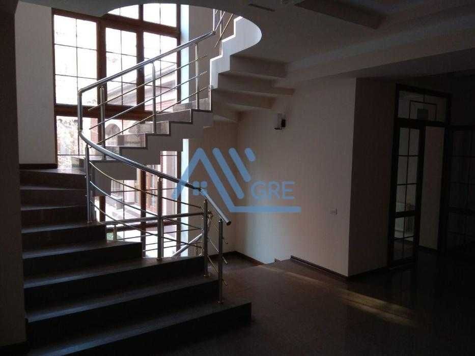 Ракат махалля ул.Каракумская, Шота Руставелли 5.8 сот. 993м², 13 ком