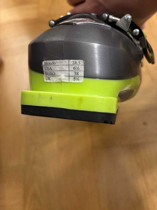 Ски обувки Dalbello DS 100