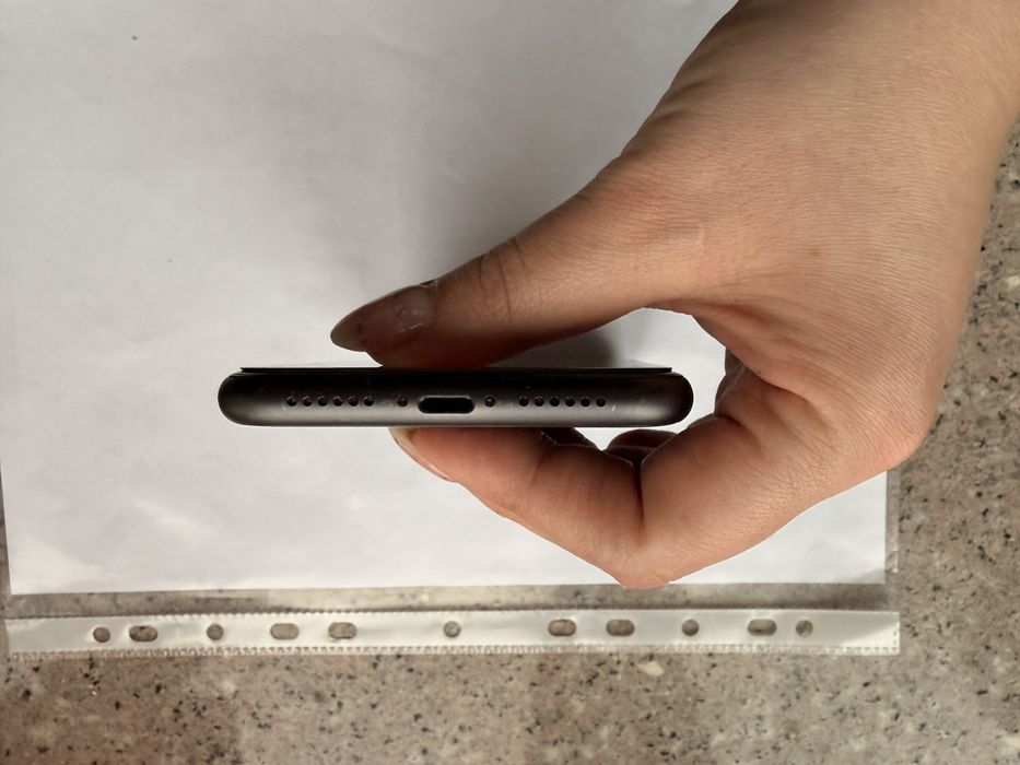 iPone 11, в идеальном состоянии