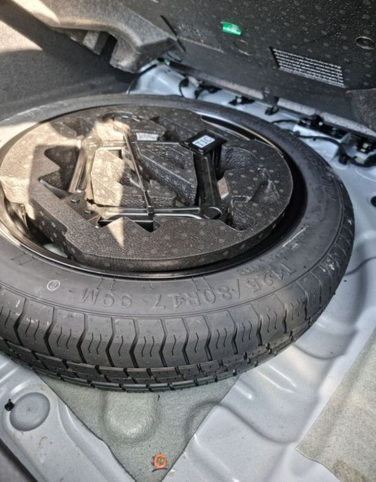 Exeed LX Luxury 2023 yili 18 ming km