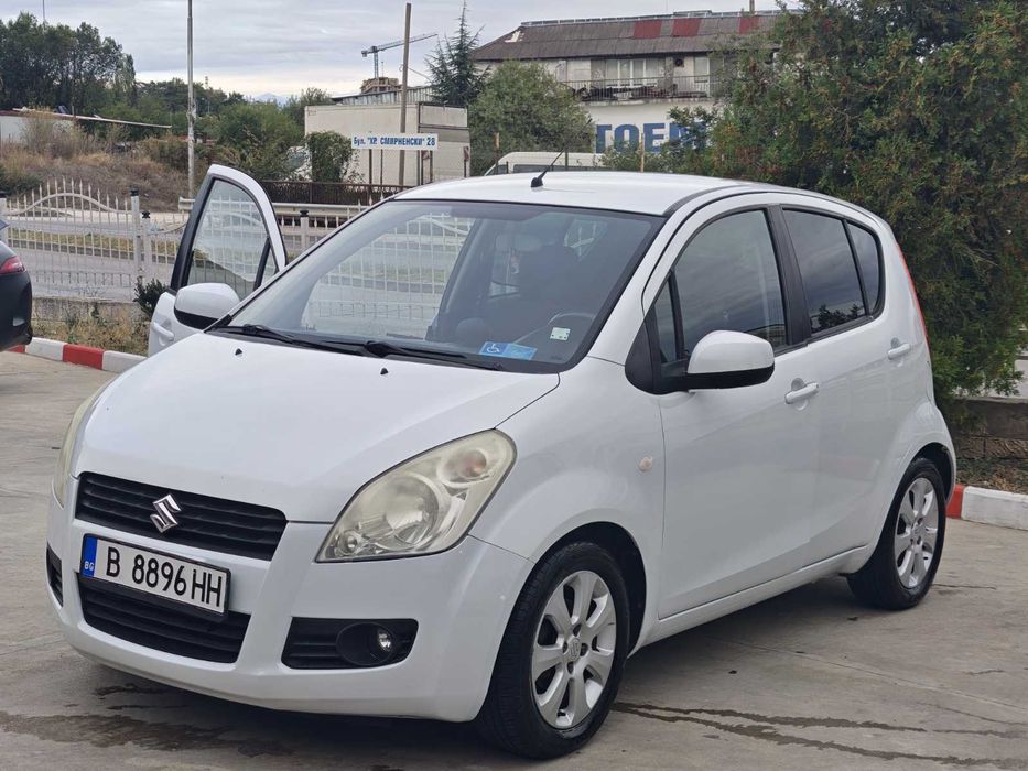 Продавам Suzuki Splash