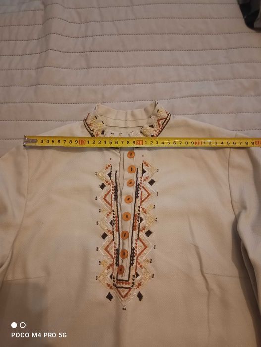 Дамска риза с шевица