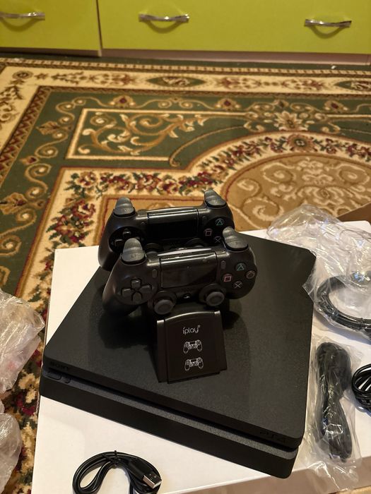 Sony PlayStation 4 Slim