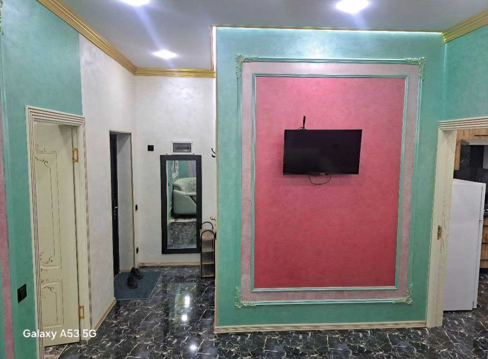 Сдается 2 х комнатная квартира на 4 этаже Цум